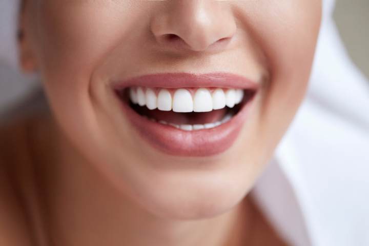 برای جلوگیری از پوسیدگی دندان‌ها چگونه از عصاره استویا استفاده کنیم؟